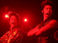 『2PM ARENA TOUR 2011“REPUBLIC OF 2PM”』ーさいたまスーパーアリーナ：ジュノ×ウヨンのステージ（2）
