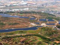 米倉山太陽光発電所外観(画像:東京電力) 米倉山太陽光発電所外観(画像:東京電力)