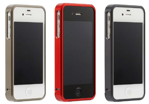 インタレップが公開した「iPhone 4S用アルミバンパー＆フィルムセット」の製品写真（左から：KIN,AKA,KURO）