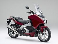 インテグラ(キャンディーグレイスフルレッド-U)(画像:ホンダ) インテグラ(キャンディーグレイスフルレッド-U)(画像:ホンダ)