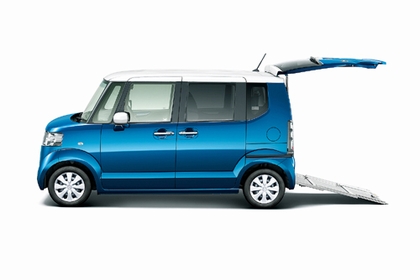 新型軽「N BOX プラス」(画像:ホンダ) 新型軽「N BOX プラス」(画像:ホンダ)
