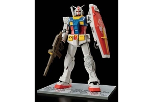 MG 1/100 RX-78-2ガンダム Ver.2.0 チャイナスペシャルバージョン(C)創通・サンライズ (画像:バンダイ) MG 1/100 RX-78-2ガンダム Ver.2.0 チャイナスペシャルバージョン(C)創通・サンライズ (画像:バンダイ)