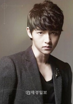 『オオカミ少年』ソン・ジュンギと“国民の初恋アイコン”Miss Aスジが、「ペペロデー(11月11日 日本では“ポッキーの日”) にデートしたい芸能人」1位に選ばれた。写真=サイダスHQホームページ 『オオカミ少年』ソン・ジュンギと“国民の初恋アイコン”Miss Aスジが、「ペペロデー(11月11日 日本では“ポッキーの日”) にデートしたい芸能人」1位に選ばれた。写真=サイダスHQホームページ