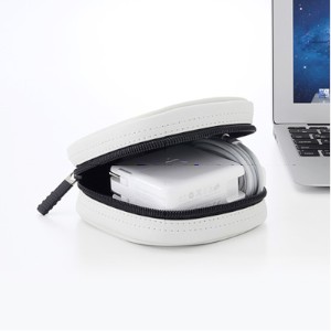 MacBook Air用電源アダプタを衝撃から守る「MagSafe電源アダプタ専用インナーケース 200-IN036W」 MacBook Air用電源アダプタを衝撃から守る「MagSafe電源アダプタ専用インナーケース 200-IN036W」