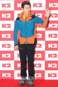 ヒョンビン、「K2 2013 S/S」でアウトドアファッションを披露（7）
