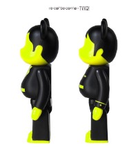 東方神起とセレクトショップ「10 Corso Como」ソウル店が、コラボグッズとしてユンホとチャンミンを模したベアブリックを公開した。(写真:東方神起Facebookページより) 東方神起とセレクトショップ「10 Corso Como」ソウル店が、コラボグッズとしてユンホとチャンミンを模したベアブリックを公開した。(写真:東方神起Facebookページより)