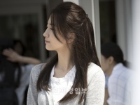 MBCドラマ『Two Weeks』が、パク・ハソンの撮影現場写真を公開した。 MBCドラマ『Two Weeks』が、パク・ハソンの撮影現場写真を公開した。