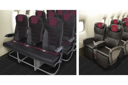本革仕様の普通席（左）とクラスJ座席（右）（画像：日本航空）