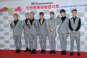 BTOBがタイプロモーションを通じて熱い人気を立証した。 BTOBがタイプロモーションを通じて熱い人気を立証した。