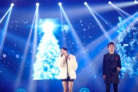 f(x)とEXOが、スペシャルジョイントコンサートを通じて、ファンに忘れられないクリスマスの思い出をプレゼントした。写真＝SMエンターテインメント