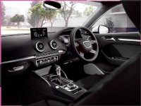 アウディジャパンが14日発売した新型のプレミアムコンパクトセダン「Audi A3 Sedan」