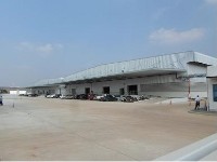 住友商事がタイで新設した物流センター「プラチンブリ支店」の倉庫外観