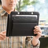 サンワサプライが6日発売した「iPad mini・Nexus7防水ケース(お風呂対応・7インチ汎用・スタンド機能・ストラップ付) 200-PDA126」 サンワサプライが6日発売した「iPad mini・Nexus7防水ケース(お風呂対応・7インチ汎用・スタンド機能・ストラップ付) 200-PDA126」