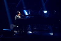 シンガーソングライターのイ・ジョクが釜山ファンを熱狂させた。写真=ミュージックファーム シンガーソングライターのイ・ジョクが釜山ファンを熱狂させた。写真=ミュージックファーム