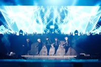 初めての中南米ツアーで大反響を得ている韓国のアイドルグループSHINeeが、メキシコに続いてチリ公演も盛況裡に終えた。写真=SMエンターテインメント 初めての中南米ツアーで大反響を得ている韓国のアイドルグループSHINeeが、メキシコに続いてチリ公演も盛況裡に終えた。写真=SMエンターテインメント