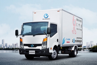 日産自動車が富山市と実証運行を行なうトラック「e-NT400テストトラック」。100%電気だけで運航できる。