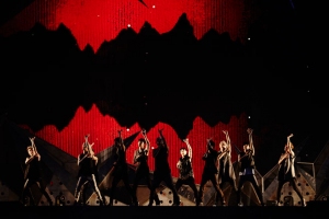 初の単独コンサートツアー「EXO FROM. EXOPLANET #1 - THE LOST PLANET -」を展開中のEXOが、ソウル、香港、武漢に続いて重慶公演も大盛況に終えた。写真=SMエンターテインメント 初の単独コンサートツアー「EXO FROM. EXOPLANET #1 - THE LOST PLANET -」を展開中のEXOが、ソウル、香港、武漢に続いて重慶公演も大盛況に終えた。写真=SMエンターテインメント