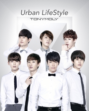 コスメティックブランド「TONY MOLY」は、“SUPER JUNIOR-Mファンサイン会”を来る28日に明洞で開催する。 コスメティックブランド「TONY MOLY」は、“SUPER JUNIOR-Mファンサイン会”を来る28日に明洞で開催する。