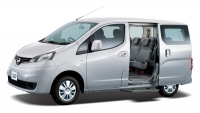 日産自動車は3日、「NV200バネット ワゴン」を一部仕様変更して発売した。写真は、NV200バネット「アンシャンテ ステップタイプ」(写真提供:日産自動車) 日産自動車は3日、「NV200バネット ワゴン」を一部仕様変更して発売した。写真は、NV200バネット「アンシャンテ ステップタイプ」(写真提供:日産自動車)