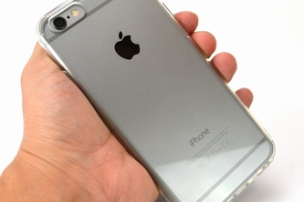 スペックコンピュータは、“凛としたオーラで包み込む”というクリアな透明感が特徴のiPhone6・iPhone6Plus用ケース『Ringke Fusion』を10月下旬に発売する。