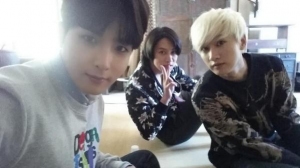 SUPER JUNIORのリョウクが帰国メッセージを伝えた。写真:ツイッター SUPER JUNIORのリョウクが帰国メッセージを伝えた。写真:ツイッター