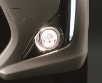 ダイハツの新型コペン「コペン ローブ S」 (写真提供:ダイハツ工業) ダイハツの新型コペン「コペン ローブ S」 (写真提供:ダイハツ工業)