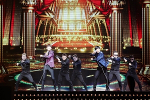 東方神起はSPECIAL LIVE TOURの初海外公演である台湾コンサートを大盛況に終えた。写真:SMエンターテインメント 東方神起はSPECIAL LIVE TOURの初海外公演である台湾コンサートを大盛況に終えた。写真:SMエンターテインメント