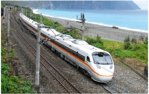 日立製作所が台湾の交通部台湾鉄路管理局から追加受注した振子式特急型電車「TEMU1000形」（2006年納入時、日立製作所の発表資料より）