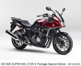 大型ロードスポーツモデル「CB1300 SUPER FOUR」シリーズに特別カラーを採用した「BOL D'OR E Package Special Edition」(写真提供:ホンダ) 大型ロードスポーツモデル「CB1300 SUPER FOUR」シリーズに特別カラーを採用した「BOL D'OR E Package Special Edition」(写真提供:ホンダ)