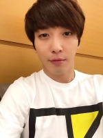 CNBLUEチョン・ヨンファが、28日に開催された単独ライブ「JUNG YONG HWA 1st CONCERT in JAPAN “One Fine Day”」の追加公演を終え、ファンにメッセージを送った。写真:ヨンファのツイッター CNBLUEチョン・ヨンファが、28日に開催された単独ライブ「JUNG YONG HWA 1st CONCERT in JAPAN “One Fine Day”」の追加公演を終え、ファンにメッセージを送った。写真:ヨンファのツイッター