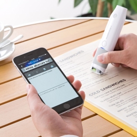 スマートフォンにスキャンデータをワイヤレスで直接転送できるペン型スキャナ(サンワプライ発表資料より) スマートフォンにスキャンデータをワイヤレスで直接転送できるペン型スキャナ(サンワプライ発表資料より)