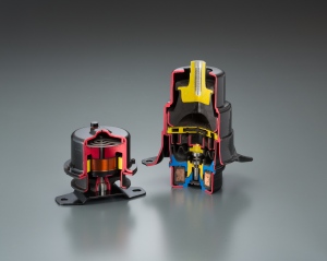 様々な走行状態において優れた静粛性を生み出す、住友理工の電気式アクティブ・コントロール・マウント 様々な走行状態において優れた静粛性を生み出す、住友理工の電気式アクティブ・コントロール・マウント