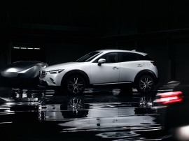 マツダが商品改良して発売した「CX-3」(機種:XD Touring L Package)(写真提供:マツダ) マツダが商品改良して発売した「CX-3」(機種:XD Touring L Package)(写真提供:マツダ)