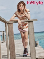 女優キム・テヒがモルディブで撮影したファッショングラビアを公開し、視線を集めている。写真：InStyle