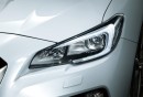 富士重工業が12月12に発売する「レヴォーグ」の特別仕様車「1.6GT EyeSight Smart Edition」の特別装備、LEDロービームヘッドランプ。（ブラックベゼル）（写真提供：富士重工業）