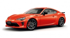 特別仕様車GT“Solar Orange Limited”＜オプション装着車＞（トヨタ自動車の発表資料より） 