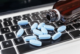 第1類医薬品の通信販売を解禁する薬事法の改正は2014年に行われた。