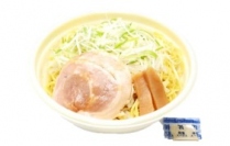 「熟成中華麺　醤油ラーメン」（写真: セブン-イレブン・ジャパンの発表資料より）