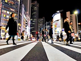 しゅふJOB総研は「働き方改革による労働時間と家庭の収入」について働く主婦層にアンケート調査を実施。働き方改革が推進されて労働時間減少を実感24.6%。労働時間の減少で家庭の収入が減った73.0%。 しゅふJOB総研は「働き方改革による労働時間と家庭の収入」について働く主婦層にアンケート調査を実施。働き方改革が推進されて労働時間減少を実感24.6%。労働時間の減少で家庭の収入が減った73.0%。