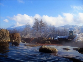 あずまや高原ホテル露天風呂(画像: あずまや高原ホテル発表資料より) あずまや高原ホテル露天風呂(画像: あずまや高原ホテル発表資料より)