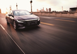 INSIGHT EX・BLACK STYLE(画像: 本田技研工業の発表資料より) INSIGHT EX・BLACK STYLE(画像: 本田技研工業の発表資料より)