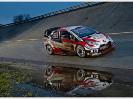 WRC最終戦「ラリー・モンツァ」優勝車、セバスチャン・オジエ、ジュリアン・イングラシア組のトヨタ・ヤリスWRC 17号車