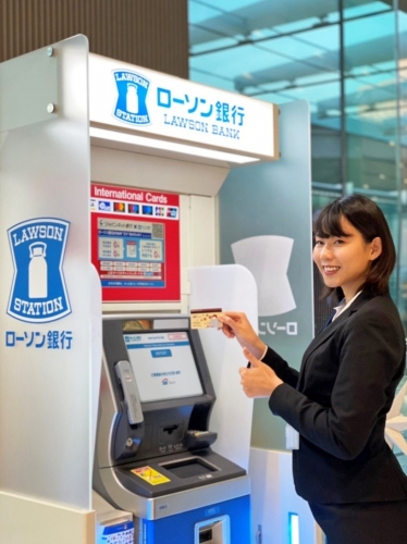 ローソン銀行ATM、SBIレミットの国際送金が利用可能に　全国1.3万台