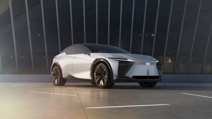 レクサス、EVコンセプト「LF-Z Electrified」公開　ブランド変革の計画発表