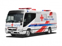 熊本赤十字病院とトヨタが実証実験に用いるFC医療車。外部給電機能を含めて従来の医療車にはない新たな価値創出の可能性があるとしている