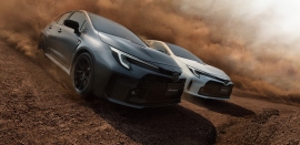 GRカローラ モリゾウエディションとGRカローラRZ:発表資料より GRカローラ モリゾウエディションとGRカローラRZ:発表資料より