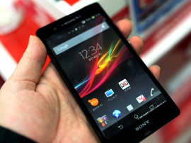 スマートフォンやノートパソコン、タブレットなどをはじめ、ポータブルな電化製品の多くが「充電式」になりつつある スマートフォンやノートパソコン、タブレットなどをはじめ、ポータブルな電化製品の多くが「充電式」になりつつある