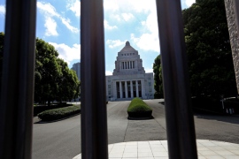 物価高対策に数十兆円。家計支援の「3本柱」と財政悪化の懸念 物価高対策に数十兆円。家計支援の「3本柱」と財政悪化の懸念