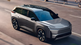 (Toyota.com) (Toyota.com)