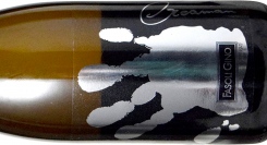 ガルガネーガ種100％で造られるイタリア産瓶内二次醗酵スパークリングワイン「クレアマン　パ・ドゼ　メトド・クラッシコ　2012」新発売